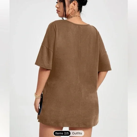 Plus Solid V Neck Tee - Picture 2 of 3